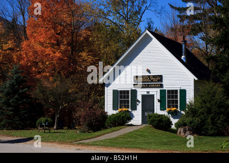 L'une chambre bibliothèque dans la Nouvelle Angleterre rurale village de Waterville Valey New Hampshire Banque D'Images