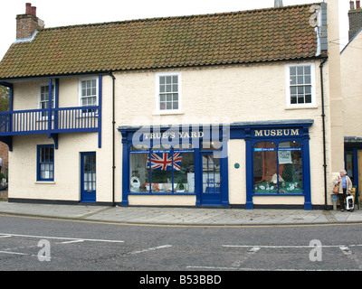 L'avant du vrai's Yard museum sur North Street, Kings Lynn, Norfolk, East Anglia, Royaume-Uni. Banque D'Images