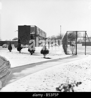 Welwyn Garden City Crime : Meurtre de l'École Général scens Heronswood, Welwyn Garden City. Décembre 1969 Z11716&# 13 ;&# 10 ; Banque D'Images