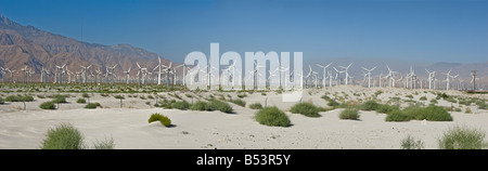 Éoliennes, turbines, North Palm Springs, CA, San Gorgonio Pass, Coachella Valley , éolienne wind farm Banque D'Images