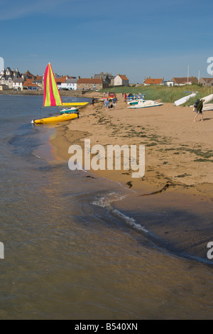 Elie beach conseils voile Neuk touristes de Fife Fifeshire Ecosse Juillet 2008 Banque D'Images