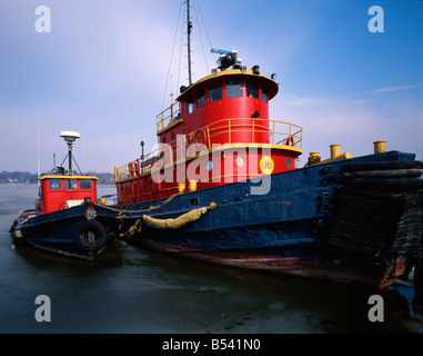 Les remorqueurs le lac Michigan Michigan New Holland Banque D'Images