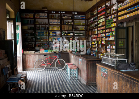 Prinicipios almacen Los une épicerie et un bar dans la ville de San Antonio de Areco dans la province de Buenos Aires Argentine Banque D'Images