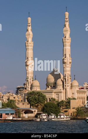 Egypte Port Said Port Fouad mosque du canal de Suez Banque D'Images