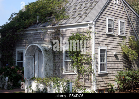 Petite maison de vacances dans l'île de Cape Cod, Nantucket Sconset Nouvelle Angleterre Massachusetts USA Banque D'Images