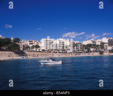 Scène dans la côte est de Porto Cristo Mallorca Majorque Îles Baléares en Espagne. Banque D'Images