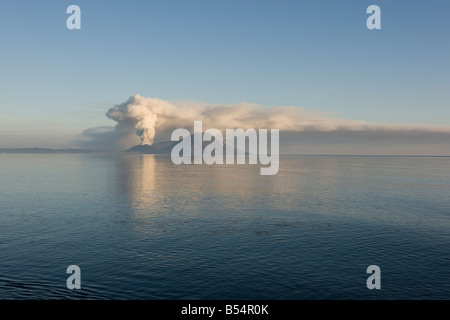 Les fumeurs de Rabaul volcans Papouasie-Nouvelle-Guinée le jeudi 18 septembre 2008 Banque D'Images