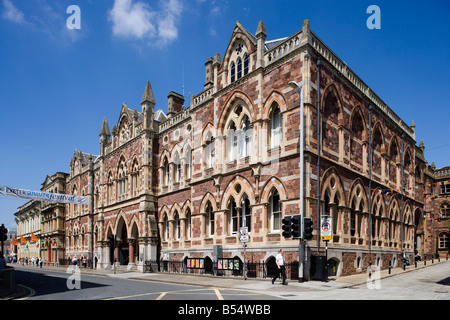 Exeter, rue Queen Royal Albert Memorial Museum Grande-bretagne Devon Royaume Uni Banque D'Images