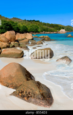 Les roches dans l'île de Praslin Seychelles Anse Lazio Banque D'Images