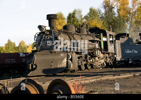 Old fashioned vintage train locomotive engine Banque D'Images