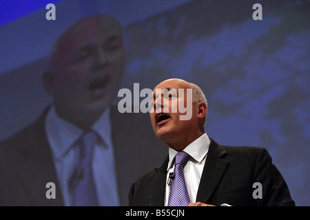 Blackppol 2007 conférence du parti conservateur Ian Duncan Smith devient émotif durant son discours à la Conférence des conservateurs lors d'une conférence Banque D'Images