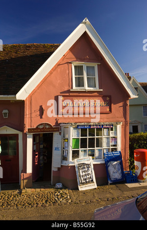 Magasin du village et des marchands à Cavendish, Suffolk, UK Banque D'Images