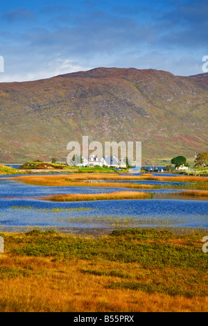 Vue sur le Loch une Mhuilinn à Milltown près de Florennes, Highlands Ecosse, Wester Ross United Kingdom Grande-bretagne UK Banque D'Images