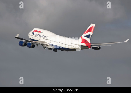 Un Boeing 747 series 400 de British Airways sur le départ Banque D'Images