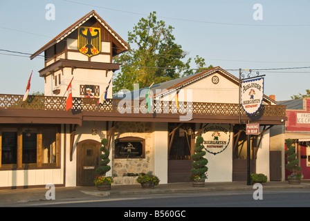 Texas Hill Country Fredericksburg Auslander Biergarten Restaurant beer garden Banque D'Images