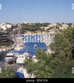 Scène dans la côte est de Porto Cristo Mallorca Majorque Îles Baléares en Espagne. Banque D'Images