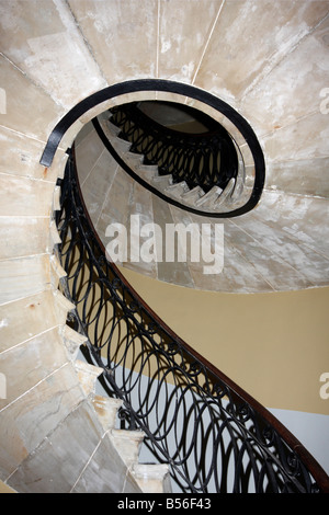 L'escalier en pierre dans le vieux palais de justice du comté de Saint John New Brunswick Canada Banque D'Images