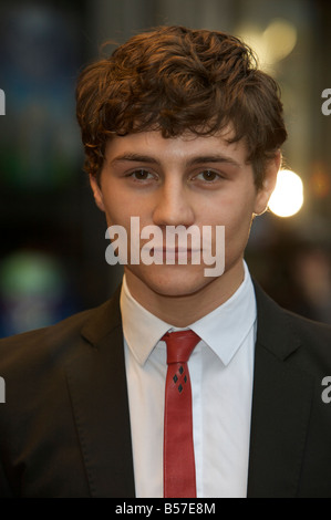 Augustus Prew assistant à la fois BFI London Film Festival Le Secret de Moonacre Leicester Square projection de gala Banque D'Images