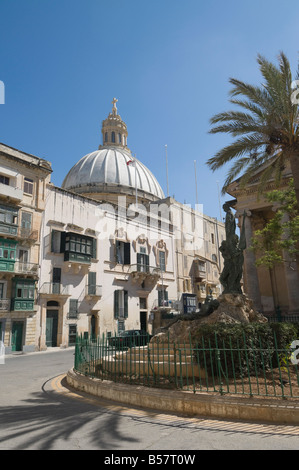 Dôme de l'église des Carmes, La Valette, Malte, Europe Banque D'Images