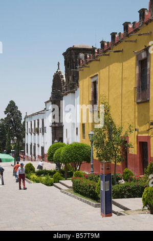 Plaza de Allende, un square près de Templo de Nuestra Señora de la Salud, église San Miguel de Allende, Guanajuato State Banque D'Images