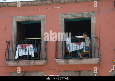 Windows à San Miguel de Allende (San Miguel), État de Guanajuato, Mexique, Amérique du Nord Banque D'Images