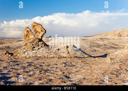 Roche érodée des pinacles, Valle de la Luna (vallée de la lune), Désert d'Atacama, Norte Grande, Chili, Amérique du Sud Banque D'Images