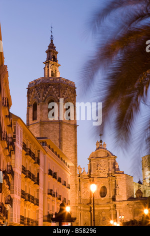 Tower, el Miguelet, le beffroi, la cathédrale, la lumière du soir, Valence, Costa del Azahar, Espagne, Europe Banque D'Images