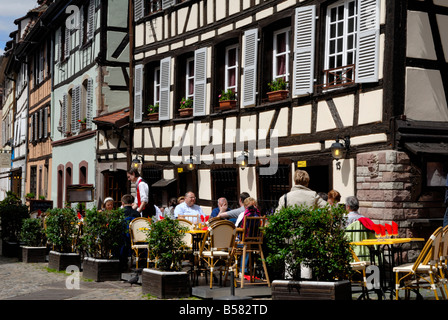 Restaurant, bâtiments à colombages, La Petite France, Strasbourg, Alsace, France, Europe Banque D'Images