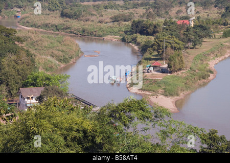 Rivière Ruak rejoindre le Mékong, Sop Ruak, le Golden Triangle, Thaïlande Banque D'Images