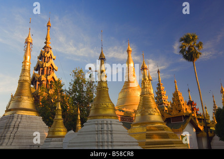 La Pagode Shwedagon à Yangon (Rangoon), le Myanmar (Birmanie) Banque D'Images