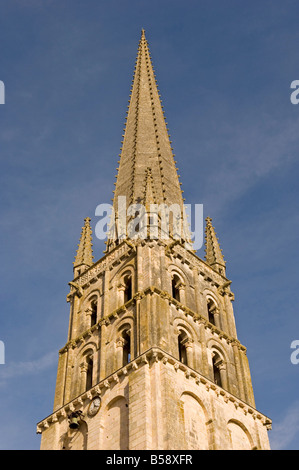 Flèche de l'église abbatiale de Saint-Savin sur Gartempe, connue comme la chapelle Sixtine Romane, Vienne, Poitou-Charentes, France Banque D'Images