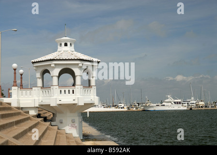 Pavillon blanc sur la promenade de Corpus Christi, TX USA Banque D'Images