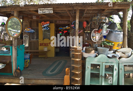 Texas Hill Country Wimberley Jours du marché de l'artisanat d'art antique de collection brocante Banque D'Images