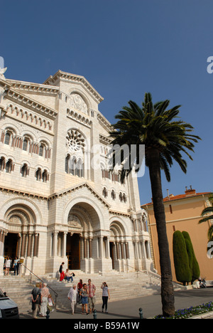La Cathédrale de Saint Nicolas à Monaco où Grace Kelly est enterré Banque D'Images