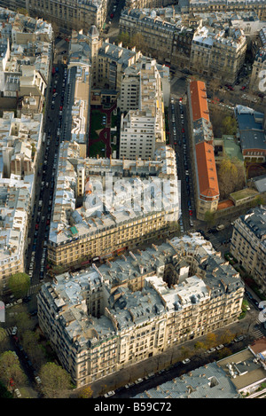 Vue sur Paris depuis la Tour Eiffel Tower Paris France Europe Banque D'Images