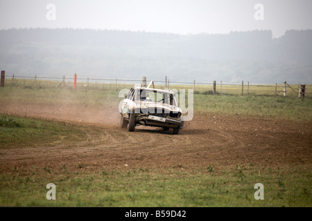 Stoxx ou stock banger racing voiture près de Shalcombe Ile de Wight Angleterre UK Banque D'Images