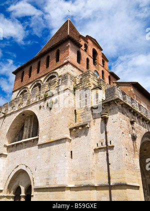 Le clocher de l'abbaye Saint Pierre de Moissac à Moissac, Tarn et Garonne, France, Europe Banque D'Images