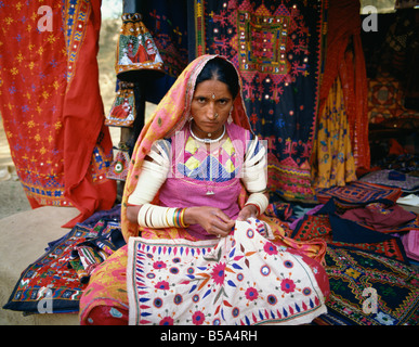 Femme broderie, Inde Banque D'Images