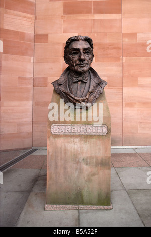 Statue de Sir John Barbirolli dans Manchester UK Banque D'Images
