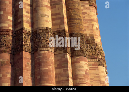 Le Qutub Minar datant de circa 1200 Site du patrimoine mondial de l'Asie Inde New Delhi Banque D'Images