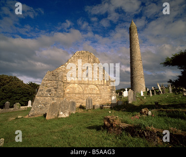 Cathédrale de St Declan et tour ronde, 30m de haut, Ardmore, comté de Waterford, Munster, République d'Irlande (Eire), Europe Banque D'Images