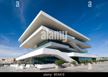 America s Cup Pavilion Voiles Veles e Vents vents dans le port de Valence conçu par David Chipperfield architects Banque D'Images