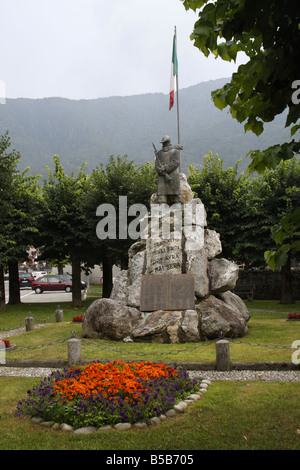 War Memorial, Malesco, Italie Banque D'Images