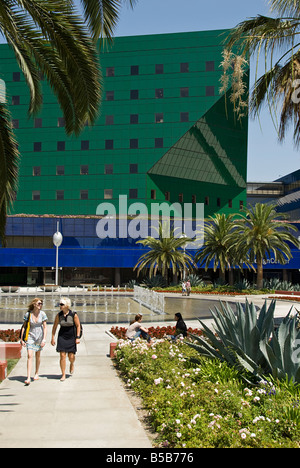 Pacific Design Center, PDC West Hollywood, Californie Rorqual bleu vert du centre de la Côte Ouest et de décoration haut de meuble Banque D'Images