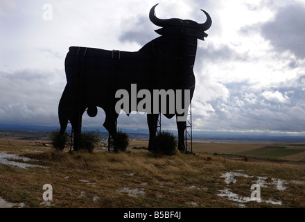 El Toro de Osborne ou Espagnol bull routière Banque D'Images