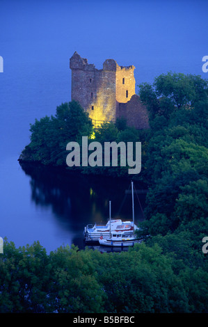 Le Château d'Urquhart, Loch Ness, Highlands, Ecosse, Europe Banque D'Images