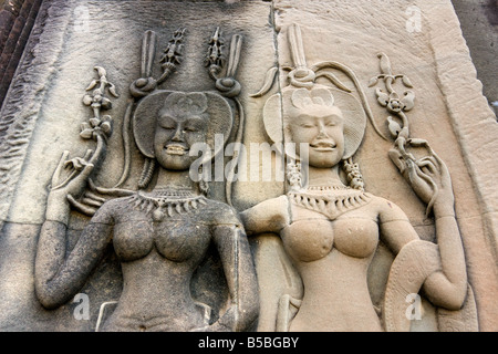 L'Apsara sculptée sur le mur d'Angkor Wat au Cambodge Banque D'Images