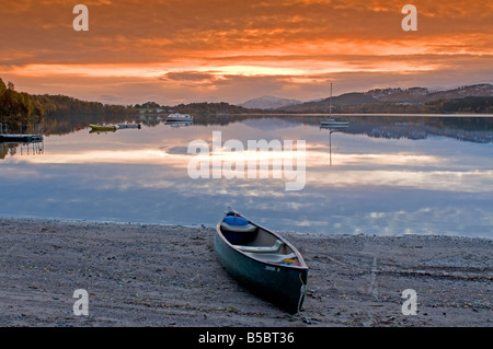 Lumière du soir sur le Loch Insh Kincraig Strathspey Highland Inverness Ecosse Région UK 1081 SCO Banque D'Images