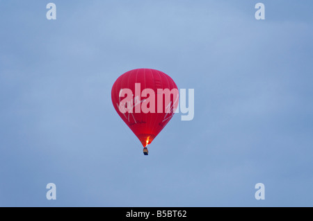 Virgin red hot air balloon Banque D'Images