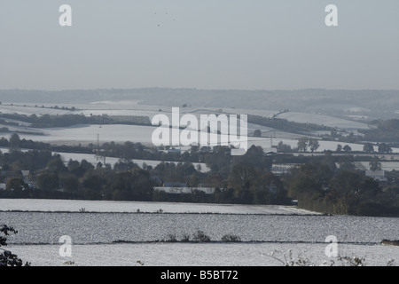 Vue sur la vallée de la neige couverts chiltern hills Banque D'Images